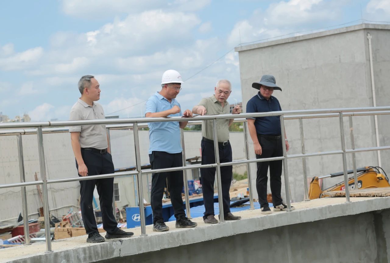 1694998377882559.jpg 1694998377882559.jpg